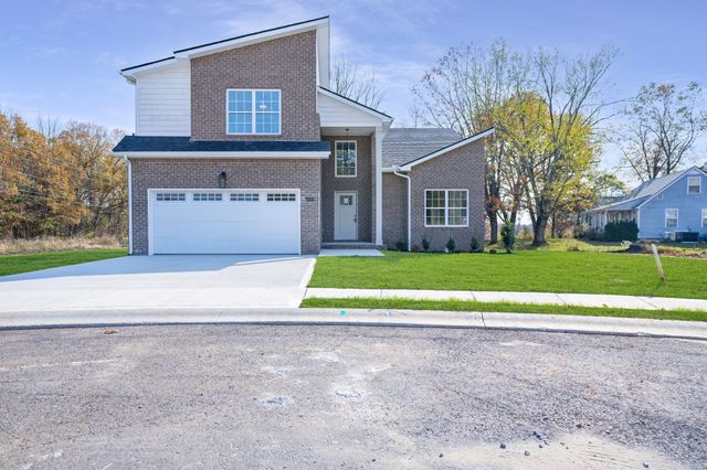 533 N Halifax Ct, Clarksville, TN 37040