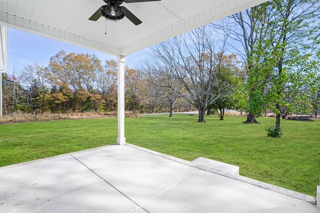 533 N Halifax Ct, Clarksville, TN 37040