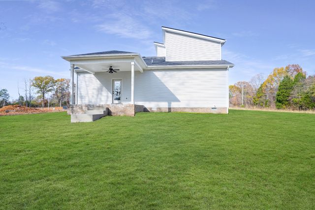 533 N Halifax Ct, Clarksville, TN 37040