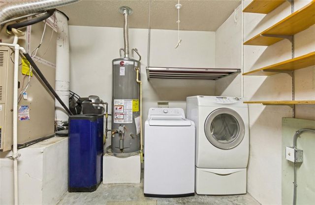 6925 SUMMER HARBOR LANE, Riverview, FL 33578