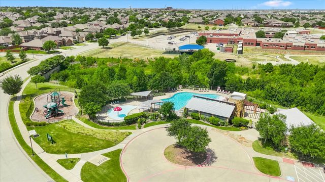 12712 Outlook Avenue, Fort Worth, TX 76244