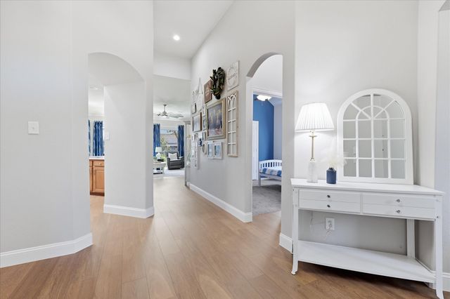 12712 Outlook Avenue, Fort Worth, TX 76244