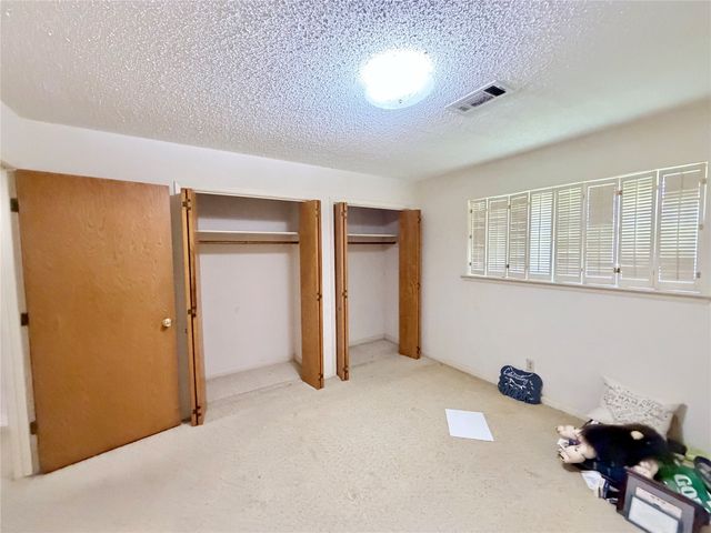 3811 Laurel Canyon Drive, Dallas, TX 75233
