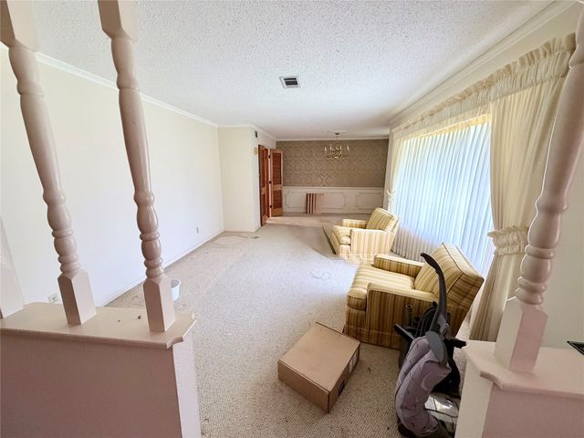 3811 Laurel Canyon Drive, Dallas, TX 75233