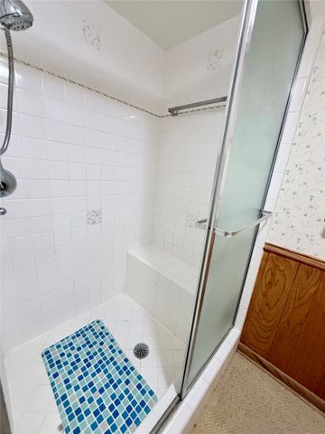 3811 Laurel Canyon Drive, Dallas, TX 75233