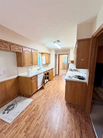 3811 Laurel Canyon Drive, Dallas, TX 75233