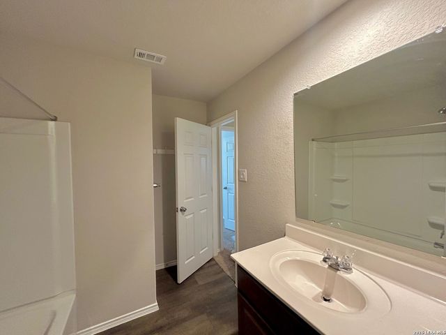 7122 Mesa Cliffs, Converse, TX 78109