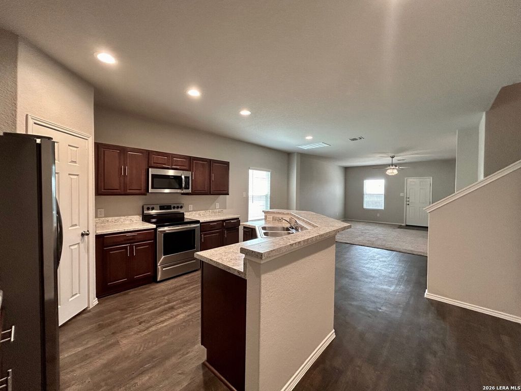 7122 Mesa Cliffs, Converse, TX 78109