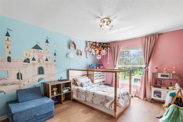 129 MORNING GLORY CIRCLE, Winter Haven, FL 33884