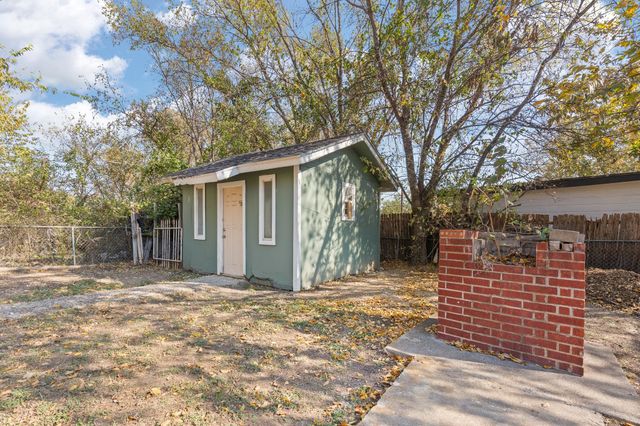 4125 Martin Street, Fort Worth, TX 76119