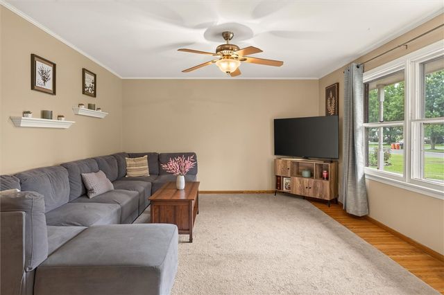 21 West Canon Drive, Chili, NY 14624