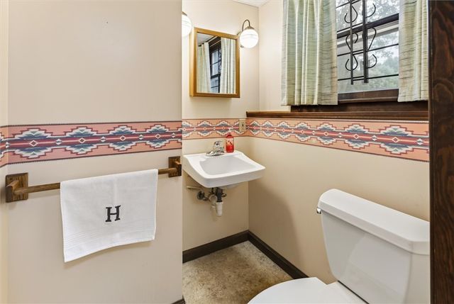 21 West Canon Drive, Chili, NY 14624