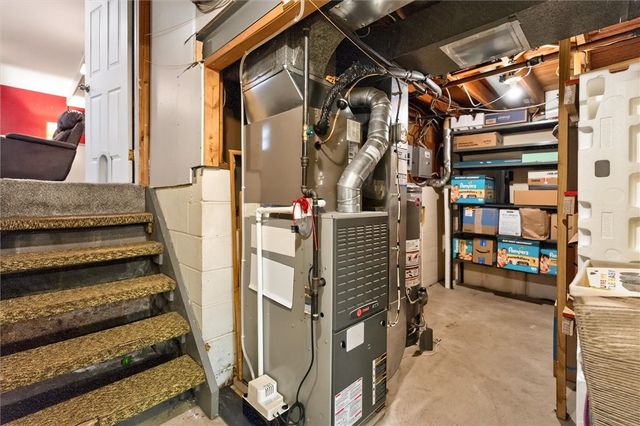 21 West Canon Drive, Chili, NY 14624
