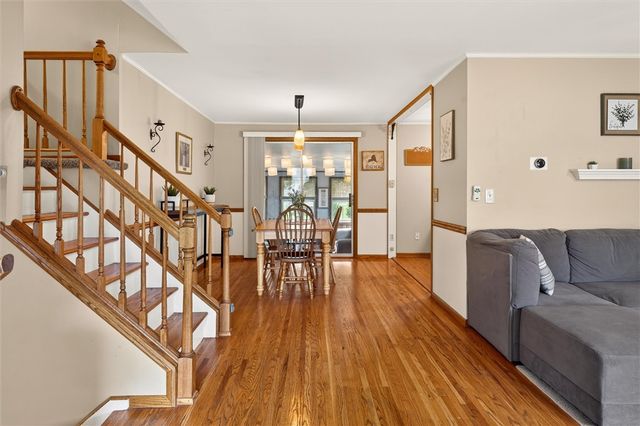 21 West Canon Drive, Chili, NY 14624
