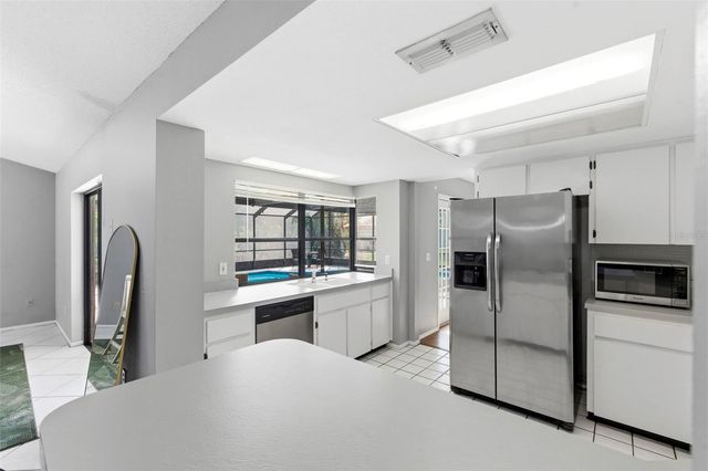 9108 TOURNAMENT DRIVE, Hudson, FL 34667