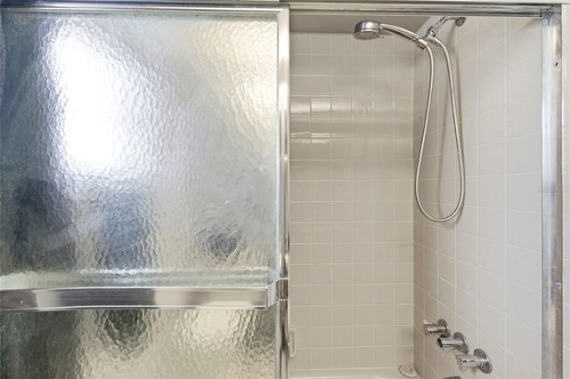 9108 TOURNAMENT DRIVE, Hudson, FL 34667