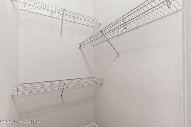 943 Carriage Hill Road, Melbourne, FL 32940