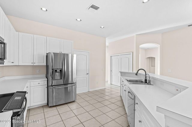 943 Carriage Hill Road, Melbourne, FL 32940