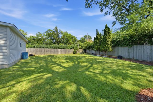 15W425 Victory Parkway, Elmhurst, IL 60126