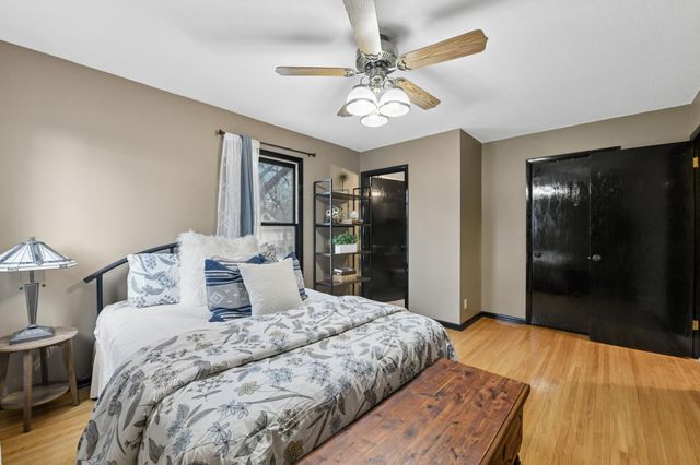 6925 Willow Lane, Brooklyn Center, MN 55430