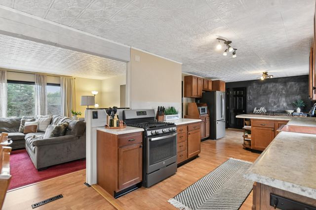 6925 Willow Lane, Brooklyn Center, MN 55430