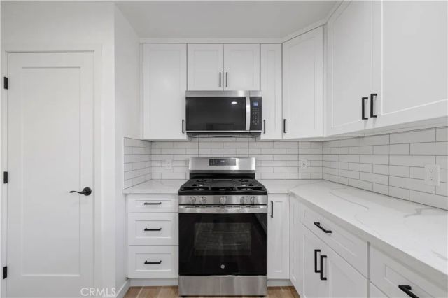 7049 Sunnycrest Trail, Tujunga, CA 91042