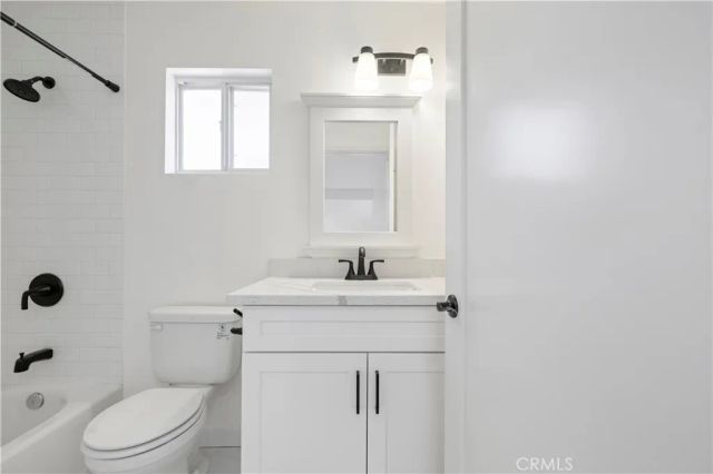 7049 Sunnycrest Trail, Tujunga, CA 91042