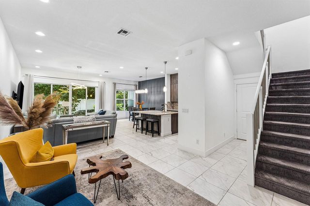4821 Pointe Midtown Road, Palm Beach Gardens, FL 33418