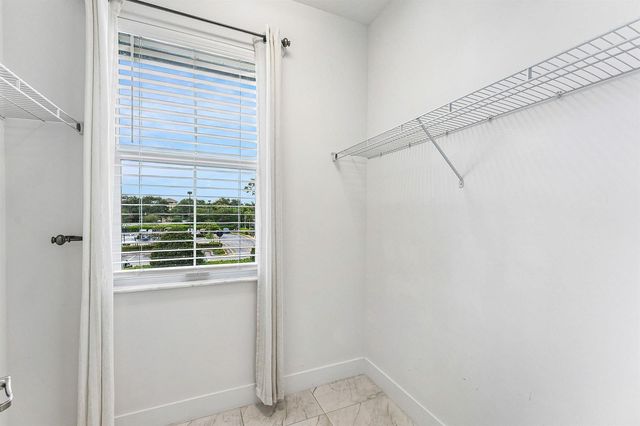 4821 Pointe Midtown Road, Palm Beach Gardens, FL 33418