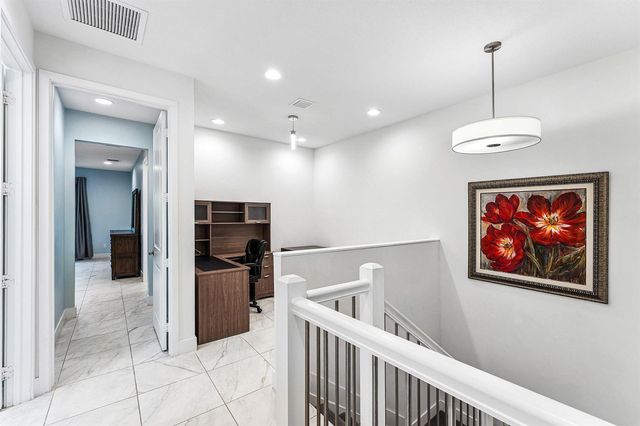 4821 Pointe Midtown Road, Palm Beach Gardens, FL 33418