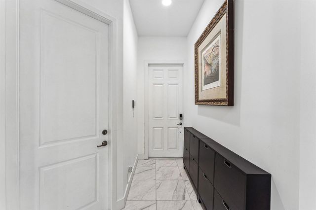 4821 Pointe Midtown Road, Palm Beach Gardens, FL 33418