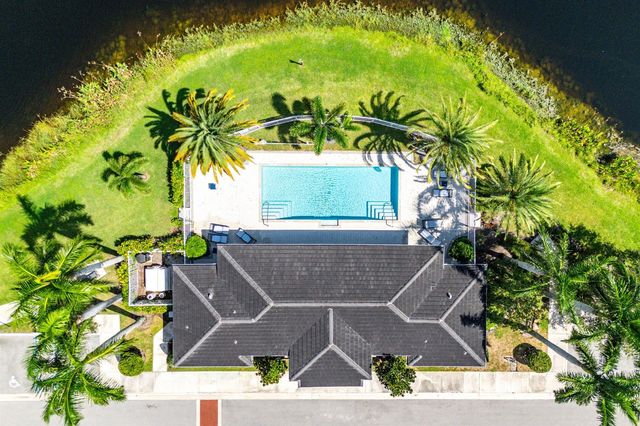 4821 Pointe Midtown Road, Palm Beach Gardens, FL 33418