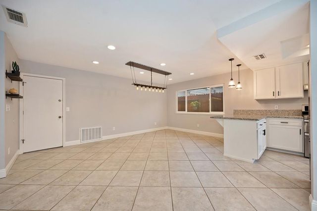 2205 Trails Ct, Rancho Cordova, CA 95670