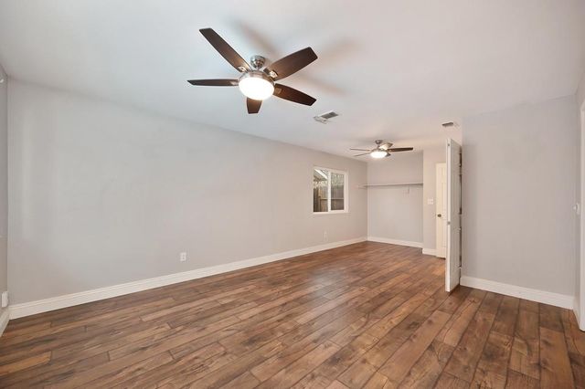 2205 Trails Ct, Rancho Cordova, CA 95670