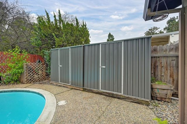 2205 Trails Ct, Rancho Cordova, CA 95670