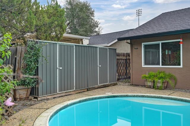 2205 Trails Ct, Rancho Cordova, CA 95670