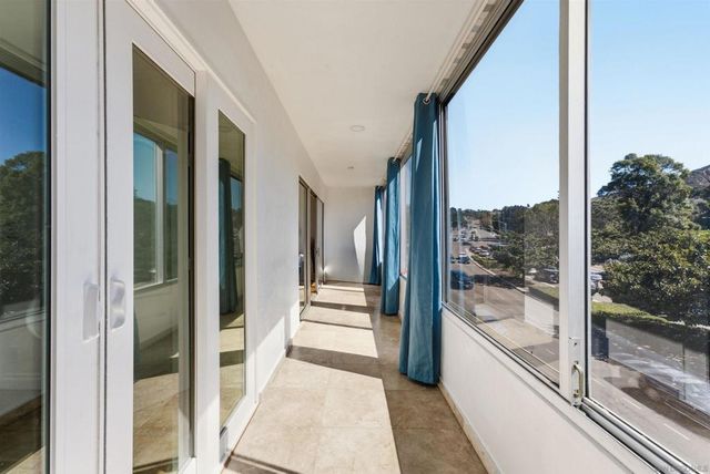 2352 Torrey Pines Rd Unit 9, La Jolla, CA 92037