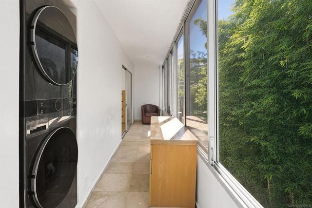 2352 Torrey Pines Rd Unit 9, La Jolla, CA 92037