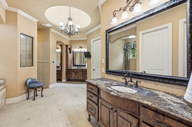 7 Hillview Court, Hickory Creek, TX 75065