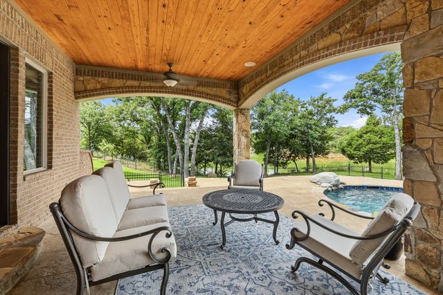 7 Hillview Court, Hickory Creek, TX 75065