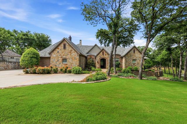 7 Hillview Court, Hickory Creek, TX 75065