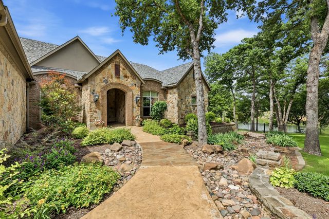 7 Hillview Court, Hickory Creek, TX 75065