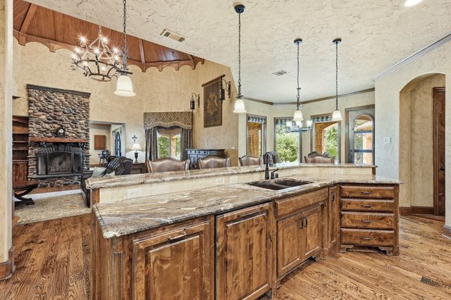 7 Hillview Court, Hickory Creek, TX 75065