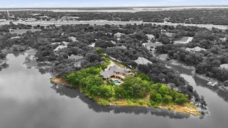 7 Hillview Court, Hickory Creek, TX 75065