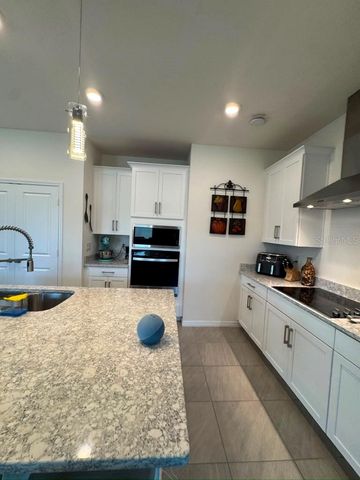 1588 LEAF LANE, Kissimmee, FL 34744