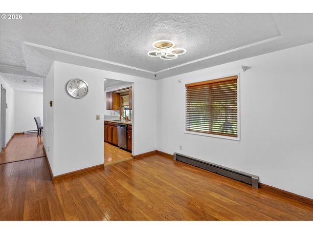 19995 Sw YORK St, Beaverton, OR 97003