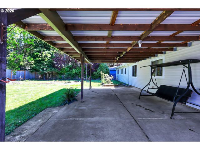 19995 Sw YORK St, Beaverton, OR 97003