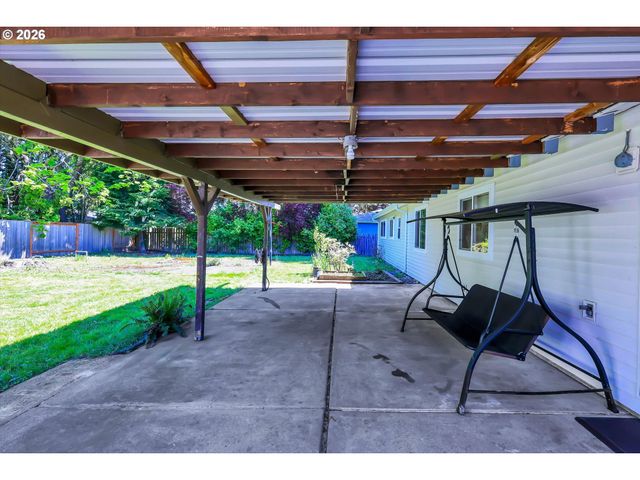 19995 Sw YORK St, Beaverton, OR 97003