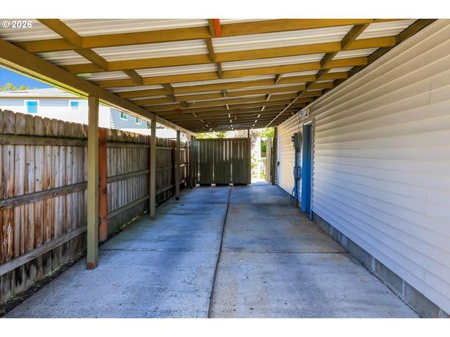 19995 Sw YORK St, Beaverton, OR 97003