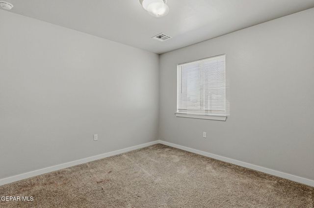 356 Fray Olguin Court, Socorro, TX 79927